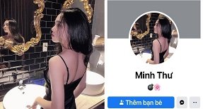 gái xinh thủ dâm xxx Lần đầu chơi threesome không bao nên em ngại anh lén đứng ngoài quay clip